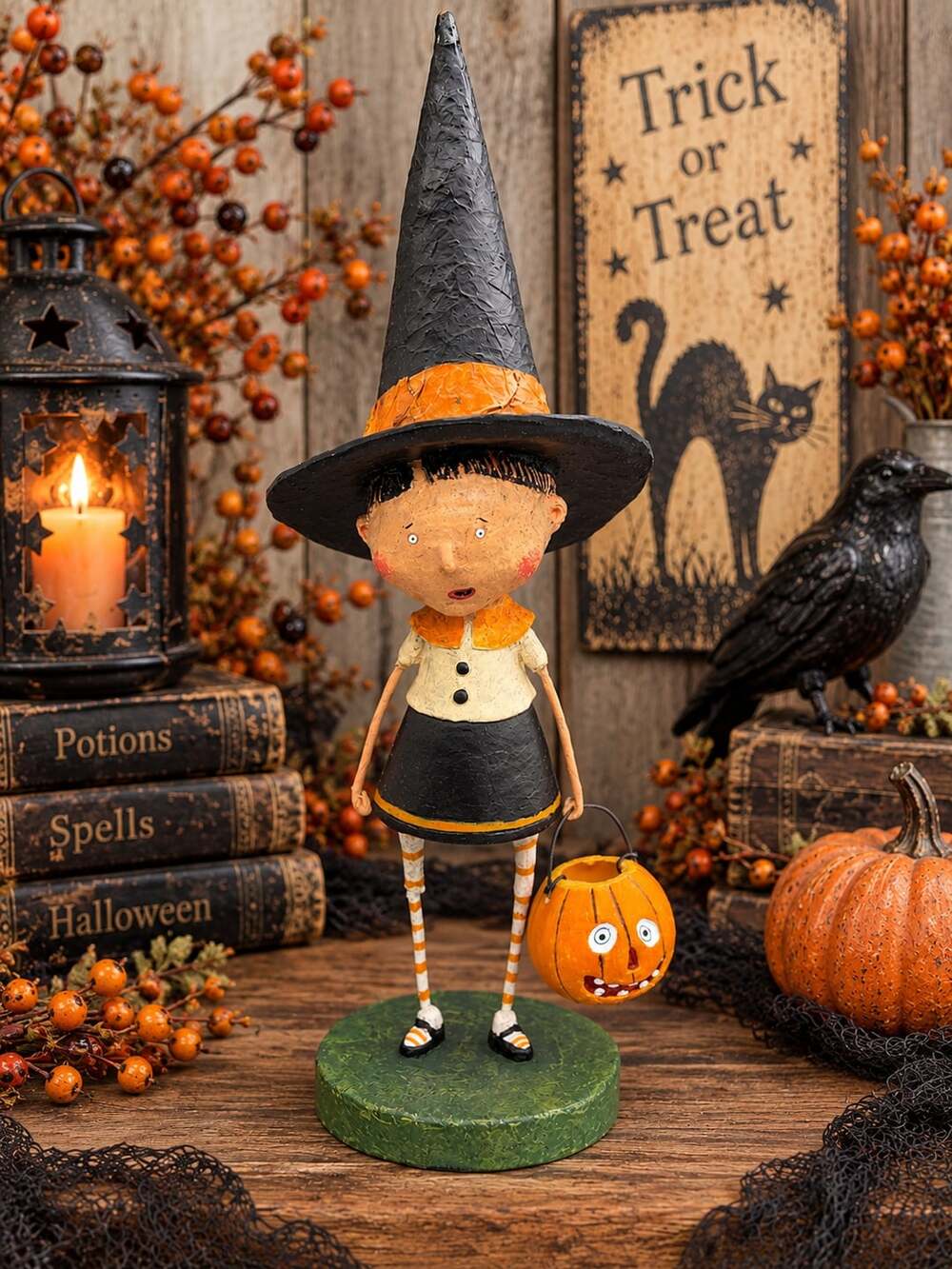 Lori Mitchell Witchy Helen Trick or Treater Halloween Figurine Folk Art ESC Vtg